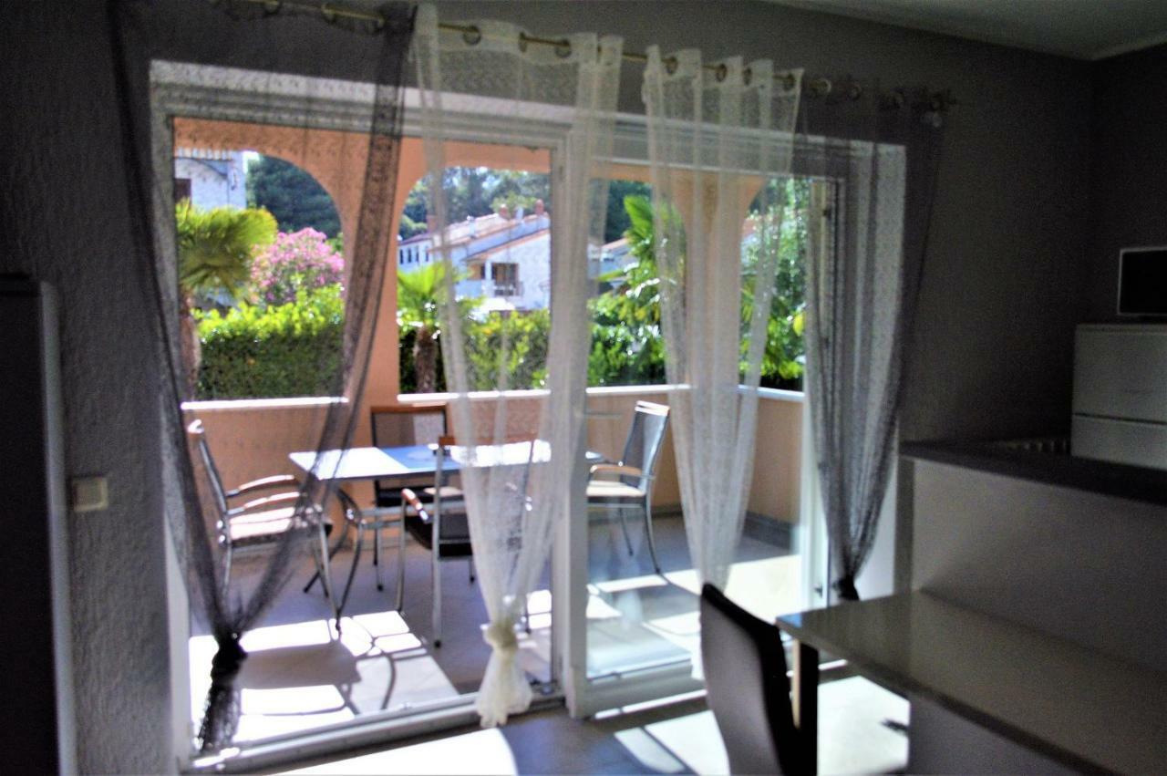 Apartments Sven-Marino بوريتش المظهر الخارجي الصورة